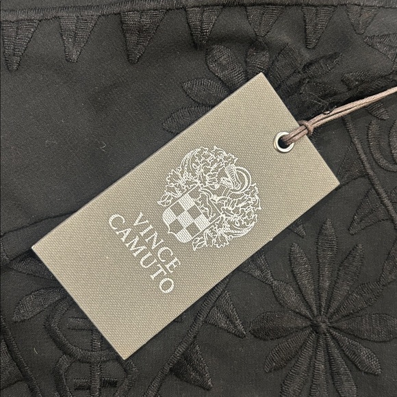 NWT. Vince Camuto Sheer Blouse - Picture 4 of 4